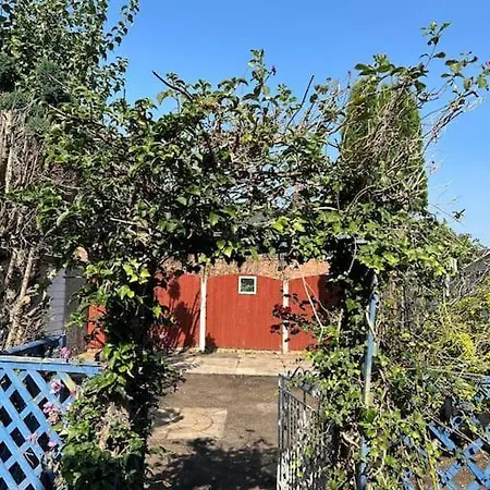 The Cathedral And Gateway In Cumbria Carlisle (Cumbria)