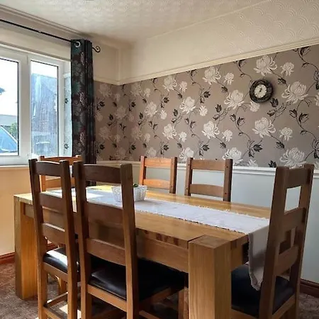 The Cathedral And Gateway In Cumbria Carlisle (Cumbria)