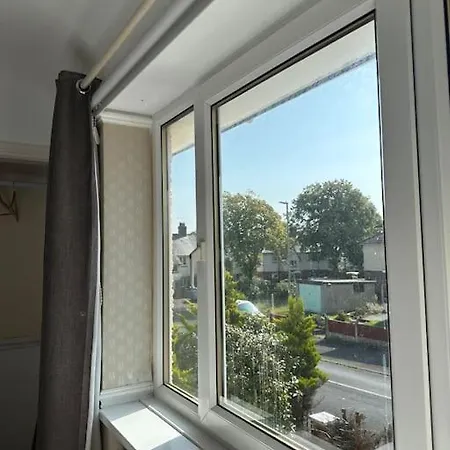 Carlisle The Cathedral And Gateway In Cumbria Apartment